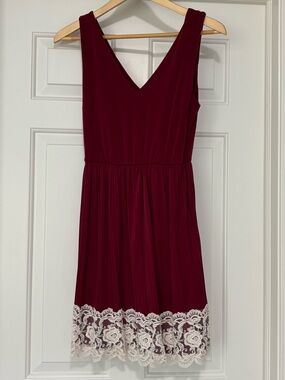 Burgundy V-Neck Pleated Mini Dress by Yellow Star with Cream Lace Trim Size M